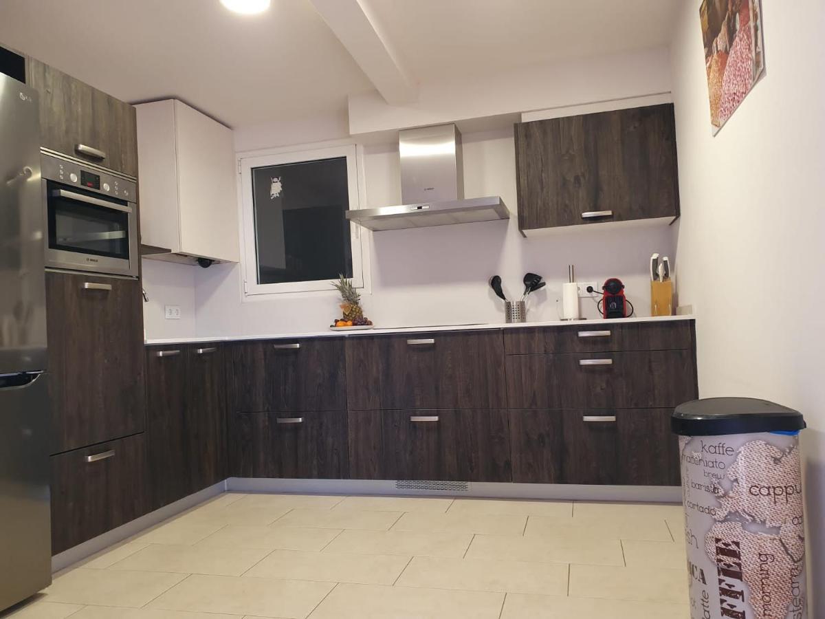 Apartment Market Square Cardona Exterior foto