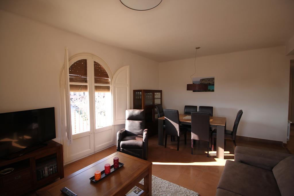 Apartment Market Square Cardona Exterior foto